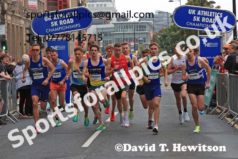 Mens 2024 UK Athletics 5k Road Champs., Newcastle/Gateshead Quayside.  Photo: David T. Hewitson/Sports for All Pics